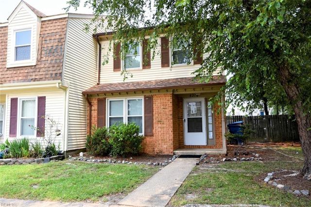 5216 Johnstown LN, Virginia Beach, VA 23464