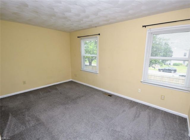 5216 Johnstown LN, Virginia Beach, VA 23464