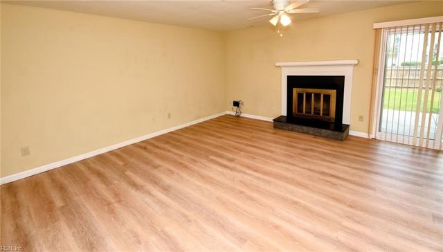5216 Johnstown LN, Virginia Beach, VA 23464