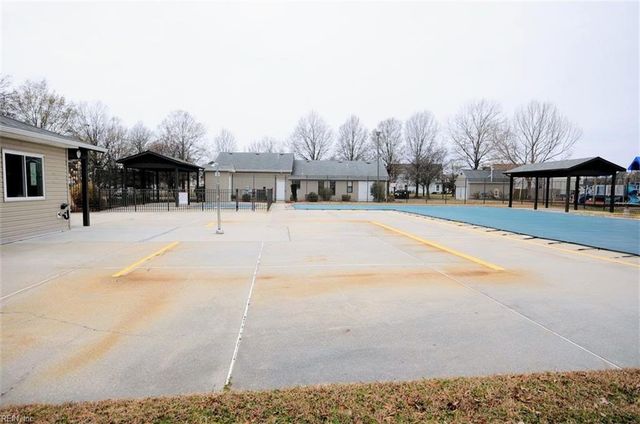 5216 Johnstown LN, Virginia Beach, VA 23464
