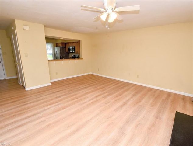 5216 Johnstown LN, Virginia Beach, VA 23464