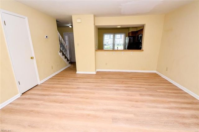 5216 Johnstown LN, Virginia Beach, VA 23464