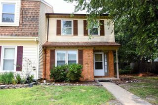 5216 Johnstown LN, Virginia Beach, VA 23464
