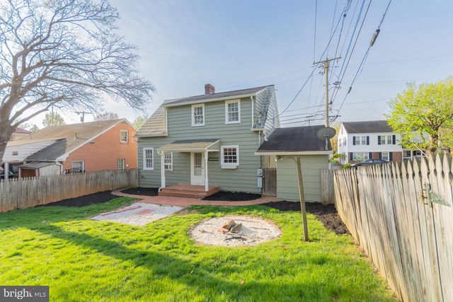 1104 W RACE ST, Martinsburg, WV 25401