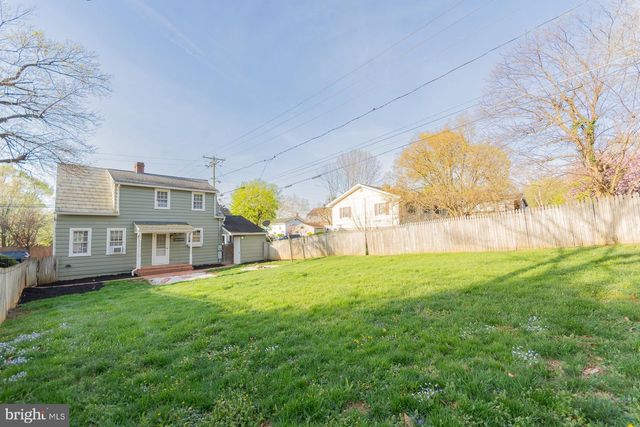 1104 W RACE ST, Martinsburg, WV 25401