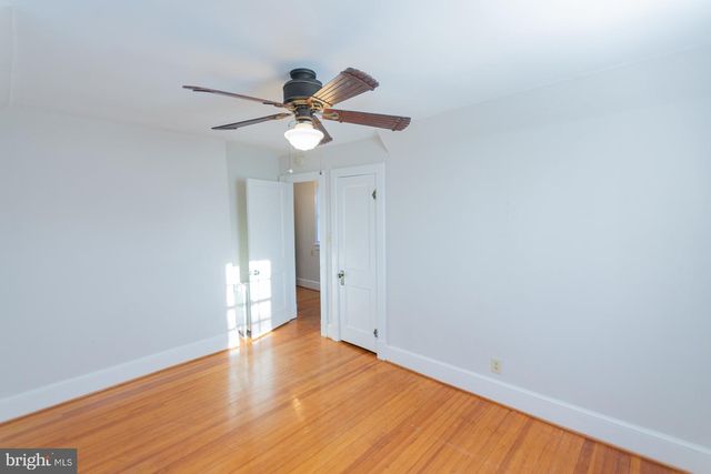 1104 W RACE ST, Martinsburg, WV 25401