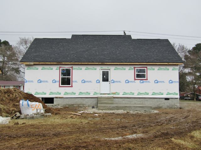 500 Crescent Factory Rd, Lawrenceburg, TN 38464