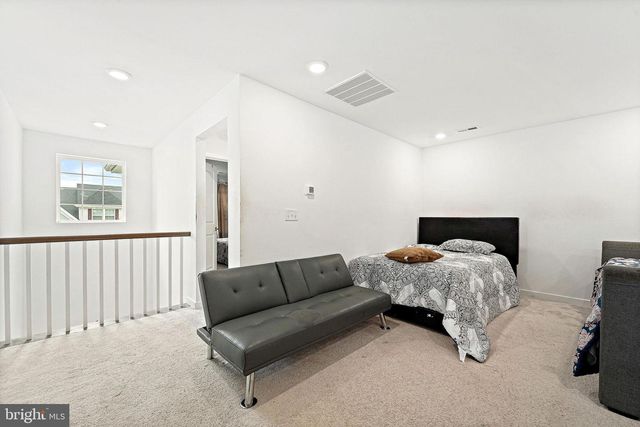 23 GULFSTREAM RD, New Egypt, NJ 08533