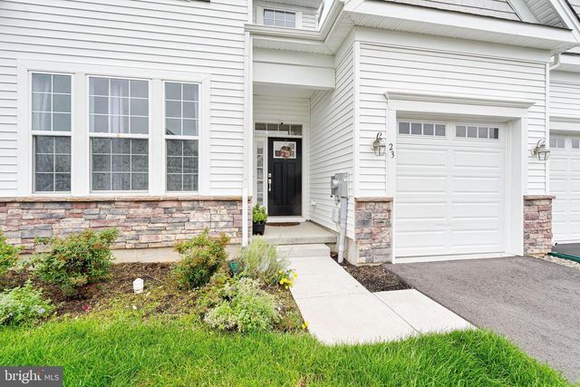 23 GULFSTREAM RD, New Egypt, NJ 08533