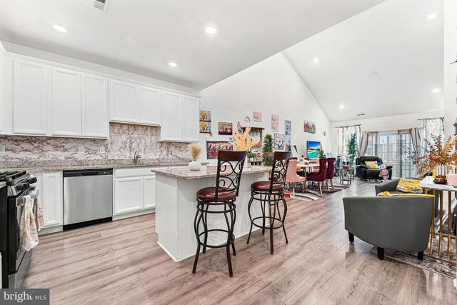 23 GULFSTREAM RD, New Egypt, NJ 08533