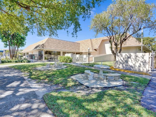 10444 NW 30th Ct 306, Sunrise, FL 33322