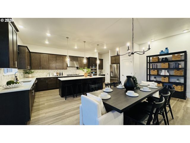 11651 Sw Hayrick Ter, Beaverton, OR 97007