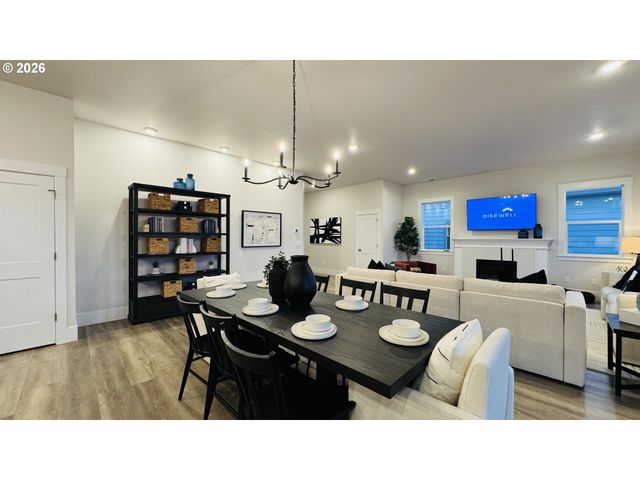 11651 Sw Hayrick Ter, Beaverton, OR 97007