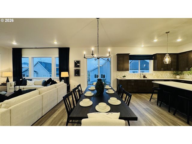 11651 Sw Hayrick Ter, Beaverton, OR 97007