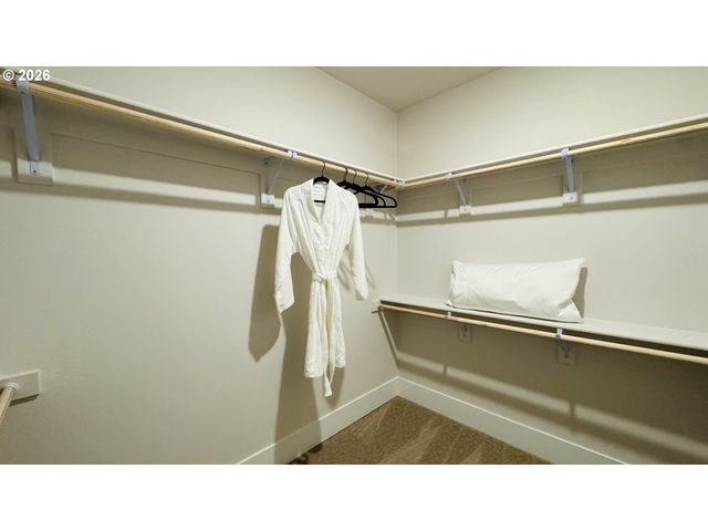 11651 Sw Hayrick Ter, Beaverton, OR 97007