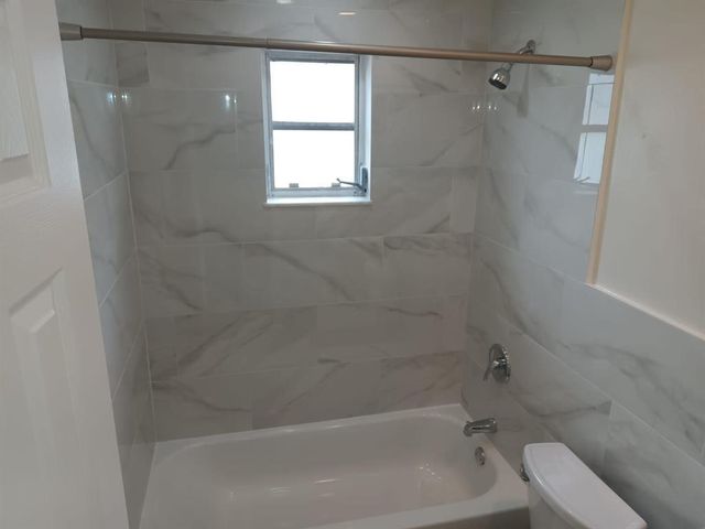 6300 SW 41ST Place, Davie, FL 33314