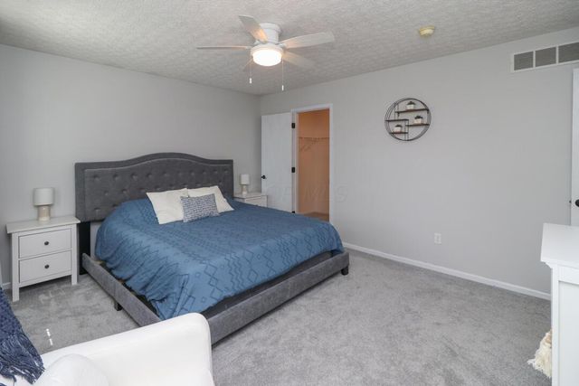 1004 Weather Vane Way, Plain City, OH 43064