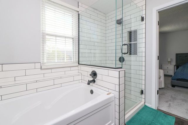 1004 Weather Vane Way, Plain City, OH 43064