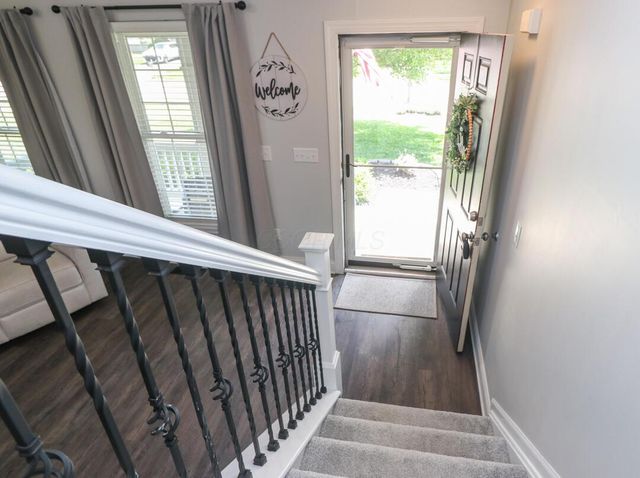 1004 Weather Vane Way, Plain City, OH 43064