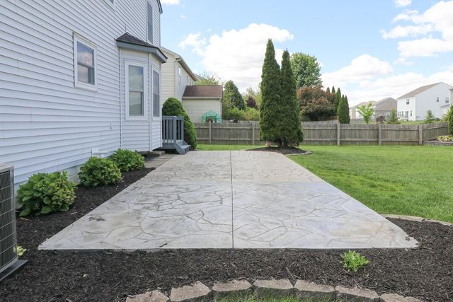 1004 Weather Vane Way, Plain City, OH 43064