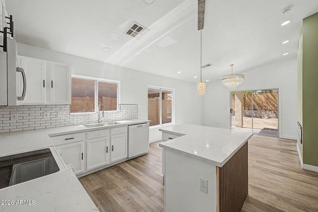 22258 W TWILIGHT Trail, Buckeye, AZ 85326