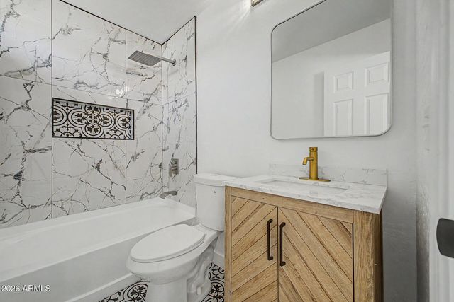 22258 W TWILIGHT Trail, Buckeye, AZ 85326