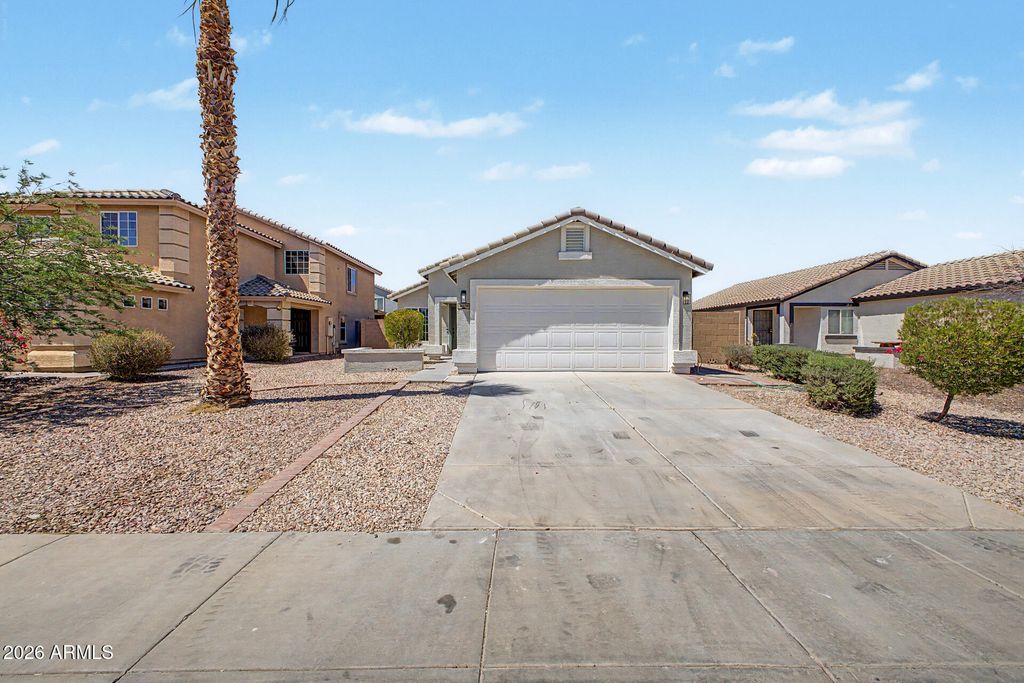 22258 W TWILIGHT Trail, Buckeye, AZ 85326