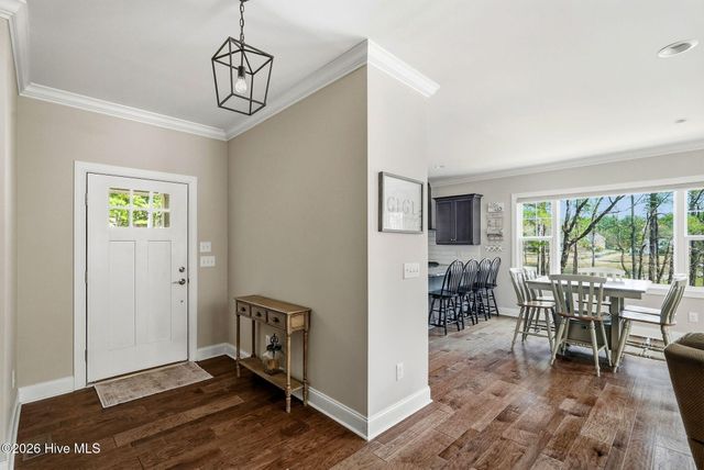 121 Longleaf Drive, West End, NC 27376