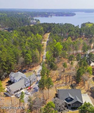 121 Longleaf Drive, West End, NC 27376