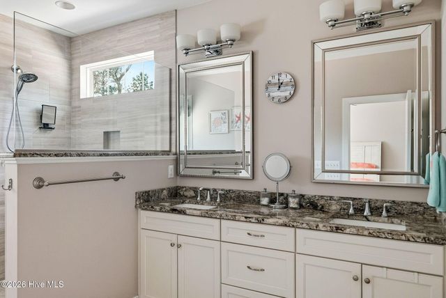 121 Longleaf Drive, West End, NC 27376