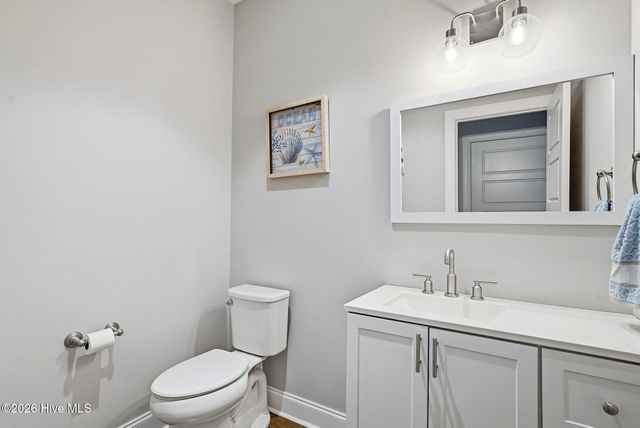 121 Longleaf Drive, West End, NC 27376