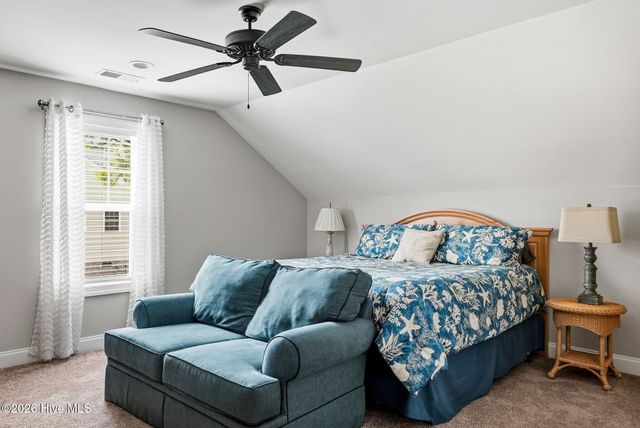 121 Longleaf Drive, West End, NC 27376