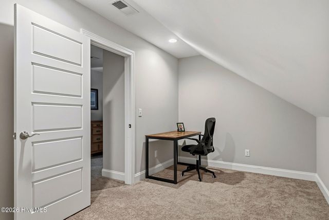 121 Longleaf Drive, West End, NC 27376