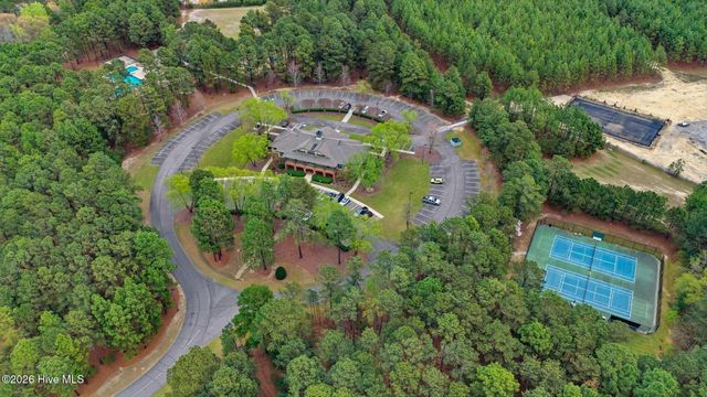 121 Longleaf Drive, West End, NC 27376