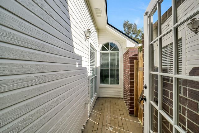 4339 Lakeshore Forest Drive, Missouri City, TX 77459