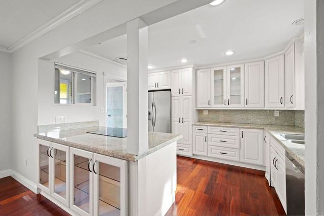 2634 38 Juan Street, San Diego, CA 92110