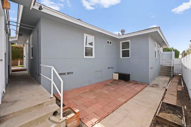 2634 38 Juan Street, San Diego, CA 92110