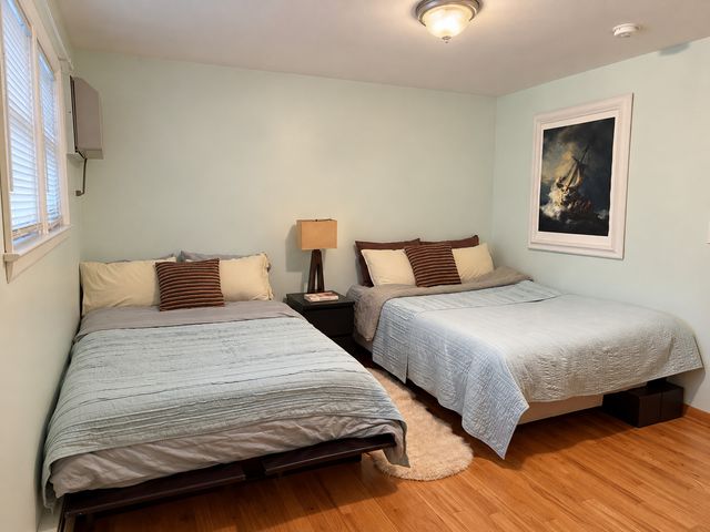 1105 Holiday Lane 14, Des Plaines, IL 60016