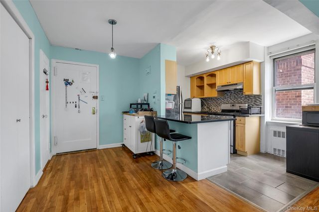 64-35 Yellowstone Boulevard 5N, Forest Hills, NY 11375