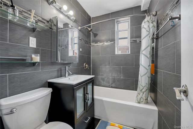 64-35 Yellowstone Boulevard 5N, Forest Hills, NY 11375