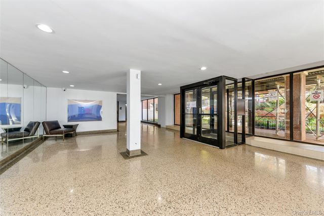 64-35 Yellowstone Boulevard 5N, Forest Hills, NY 11375