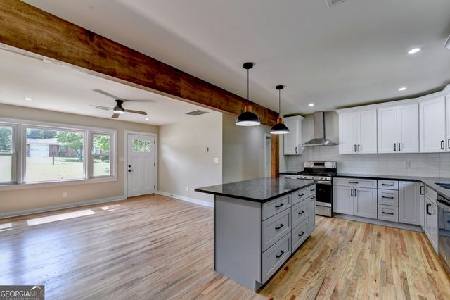 6776 Tralee Drive, Lithia Springs, GA 30122