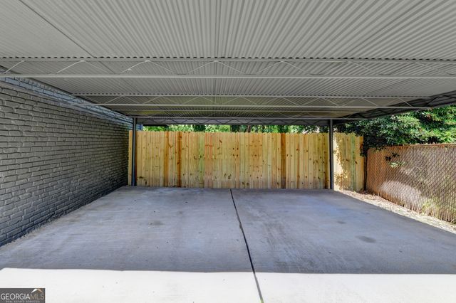 6776 Tralee Drive, Lithia Springs, GA 30122