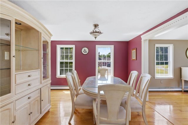 27 Charles Avenue, Uxbridge, MA 01569