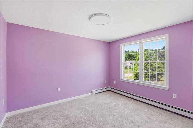 27 Charles Avenue, Uxbridge, MA 01569