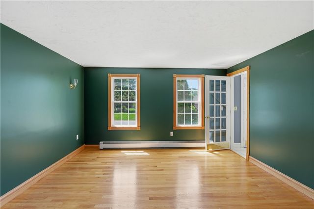 27 Charles Avenue, Uxbridge, MA 01569