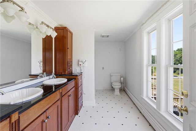 27 Charles Avenue, Uxbridge, MA 01569