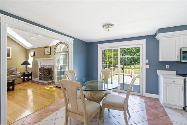 27 Charles Avenue, Uxbridge, MA 01569