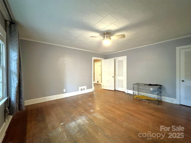 616 E Oakwood Avenue, Albemarle, NC 28001