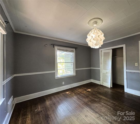 616 E Oakwood Avenue, Albemarle, NC 28001